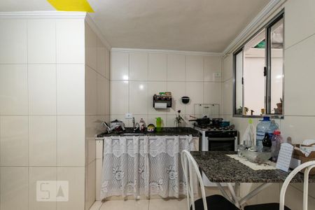 Casa à venda com 165m², 6 quartos e 3 vagas Casa à venda com 165m², 6 quartos e 3 vagasCozinha casa 2