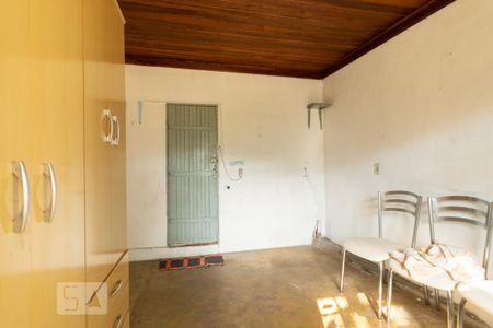 Casa à venda com 165m², 6 quartos e 3 vagas Casa à venda com 165m², 6 quartos e 3 vagasQuarto 3 casa 3