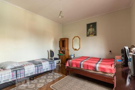 Casa à venda com 165m², 6 quartos e 3 vagas Casa à venda com 165m², 6 quartos e 3 vagasQuarto 2