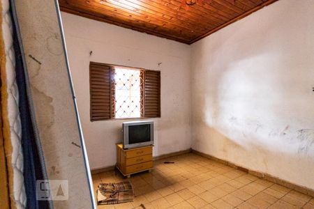 Casa à venda com 165m², 6 quartos e 3 vagas Casa à venda com 165m², 6 quartos e 3 vagasQuarto 2 casa 3