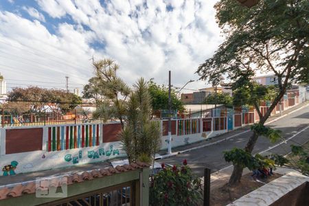 Casa à venda com 165m², 6 quartos e 3 vagas Casa à venda com 165m², 6 quartos e 3 vagasVista da casa 3