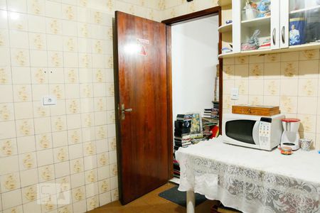Casa à venda com 171m², 3 quartos e 3 vagas Casa à venda com 171m², 3 quartos e 3 vagasCozinha