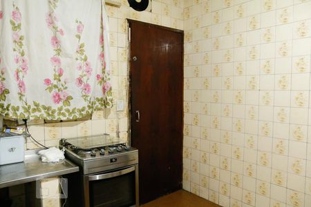 Casa à venda com 171m², 3 quartos e 3 vagas Casa à venda com 171m², 3 quartos e 3 vagasCozinha