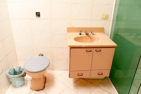 Casa à venda com 171m², 3 quartos e 3 vagas Casa à venda com 171m², 3 quartos e 3 vagasBanheiro Suite