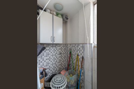 Apartamento à venda com 63m², 3 quartos e 1 vaga Apartamento à venda com 63m², 3 quartos e 1 vagaLavanderia