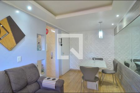 Apartamento para alugar com 69m², 2 quartos e 1 vagaSala