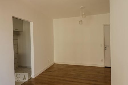 Apartamento para alugar com 54m², 2 quartos e 1 vagaSala