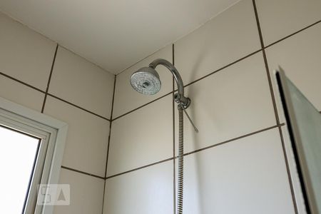 Apartamento para alugar com 54m², 2 quartos e 1 vagaChuveiro