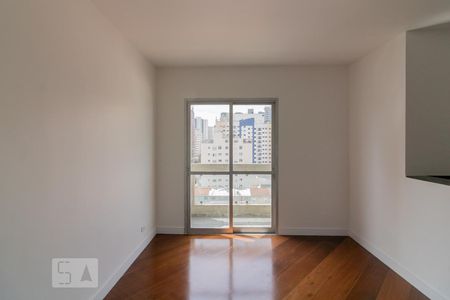 Sala de apartamento para alugar com 1 quarto, 50m² em Vila Nova Conceição, São Paulo