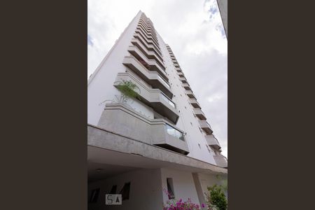 Apartamento para alugar com 50m², 1 quarto e 1 vagaFachada