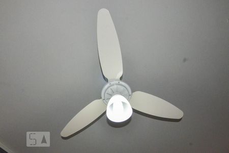 Sala / Cozinha de kitnet/studio à venda com 1 quarto, 30m² em Laranjeiras, Rio de Janeiro