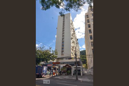 Studio à venda com 30m², 1 quarto e sem vagaFachada