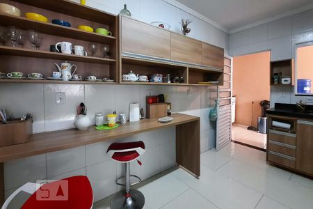 Casa à venda com 185m², 3 quartos e 3 vagasCozinha