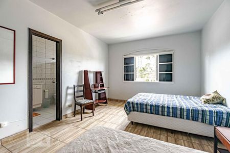 Suíte 1 de apartamento para alugar com 1 quarto, 81m² em Santa Felicidade, Curitiba