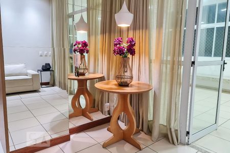 Apartamento para alugar com 67m², 3 quartos e 1 vaga Apartamento para alugar com 67m², 3 quartos e 1 vagaÁrea comum -Entrada