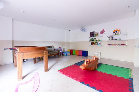 Apartamento à venda com 58m², 2 quartos e 1 vagaÁrea comum