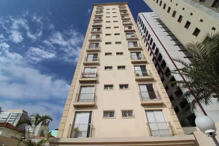 Apartamento para alugar com 65m², 2 quartos e 2 vagasFachada interna