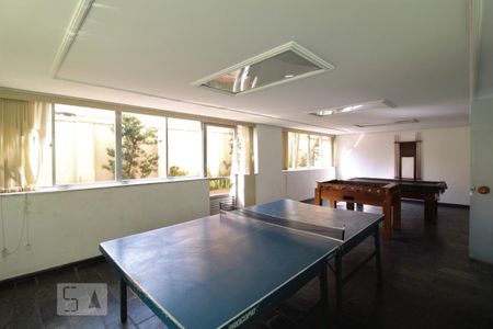 Apartamento para alugar com 65m², 2 quartos e 2 vagasSalão jogos