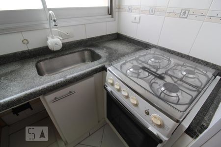 Apartamento para alugar com 65m², 2 quartos e 2 vagasCozinha fogão