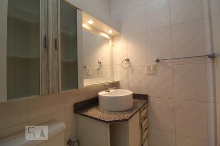 Apartamento para alugar com 65m², 2 quartos e 2 vagasBanheiro 2 social