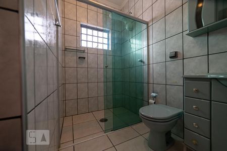 Banheiro suíte 01 de casa à venda com 4 quartos, 180m² em Parque Via Norte, Campinas