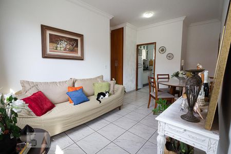 Sala de apartamento à venda com 3 quartos, 70m² em Vila Paquetá, Belo Horizonte