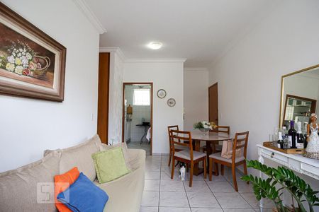 Sala de apartamento à venda com 3 quartos, 70m² em Vila Paquetá, Belo Horizonte