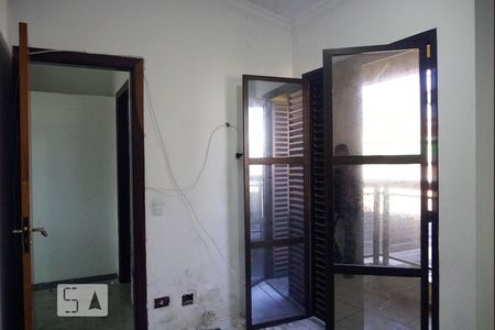 Casa para alugar com 290m², 4 quartos e 4 vagas Casa para alugar com 290m², 4 quartos e 4 vagasQuarto 1