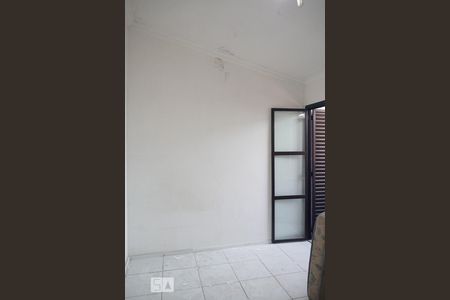 Casa para alugar com 290m², 4 quartos e 4 vagas Casa para alugar com 290m², 4 quartos e 4 vagasQuarto 2