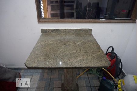 Casa para alugar com 290m², 4 quartos e 4 vagas Casa para alugar com 290m², 4 quartos e 4 vagasCozinha