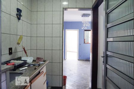 Casa para alugar com 290m², 4 quartos e 4 vagas Casa para alugar com 290m², 4 quartos e 4 vagasCozinha