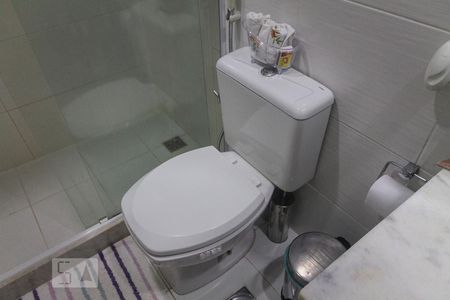 Apartamento para alugar com 140m², 4 quartos e 3 vagas Apartamento para alugar com 140m², 4 quartos e 3 vagasBanheiro da Suíte
