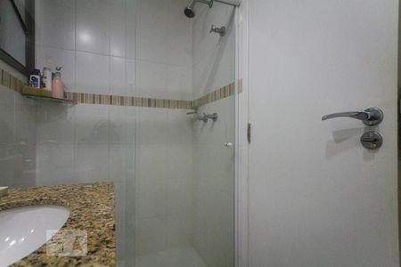 Apartamento para alugar com 140m², 4 quartos e 3 vagas Apartamento para alugar com 140m², 4 quartos e 3 vagasBanheiro
