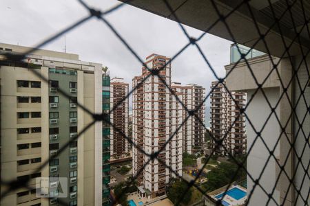 Apartamento para alugar com 140m², 4 quartos e 3 vagas Apartamento para alugar com 140m², 4 quartos e 3 vagasVista