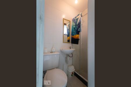 Apartamento para alugar com 140m², 4 quartos e 3 vagas Apartamento para alugar com 140m², 4 quartos e 3 vagasBanheiro de Serviço