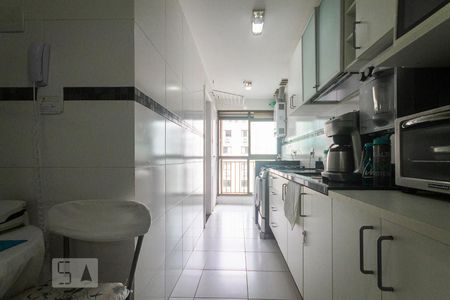 Apartamento para alugar com 140m², 4 quartos e 3 vagas Apartamento para alugar com 140m², 4 quartos e 3 vagasCozinha