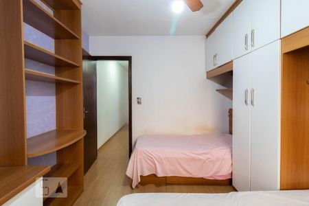 Casa à venda com 168m², 3 quartos e 4 vagasQuarto 2