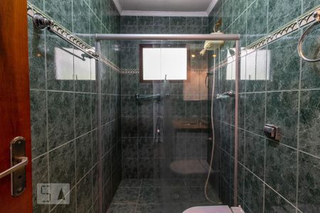 Casa à venda com 168m², 3 quartos e 4 vagasBanheiro da Suíte