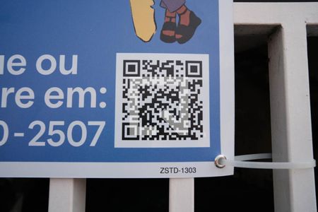 Casa à venda com 210m², 3 quartos e 4 vagasPlaquinha