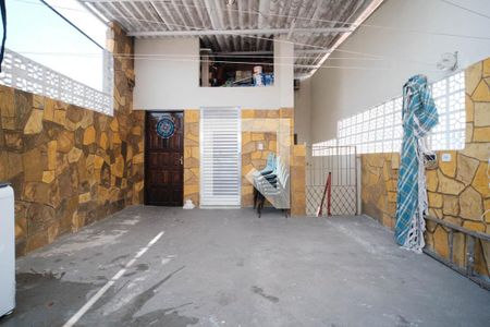 Casa à venda com 210m², 3 quartos e 4 vagasÁrea comum