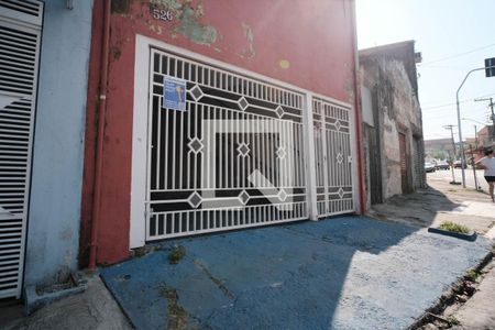 Casa à venda com 210m², 3 quartos e 4 vagasÁrea comum