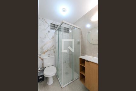 Banheiro de apartamento para alugar com 1 quarto, 30m² em Bela Vista, São Paulo