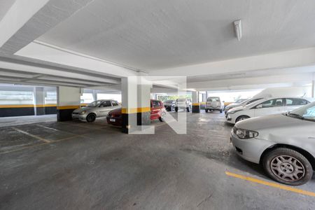 Apartamento para alugar com 30m², 1 quarto e 1 vaga Apartamento para alugar com 30m², 1 quarto e 1 vagaGaragem