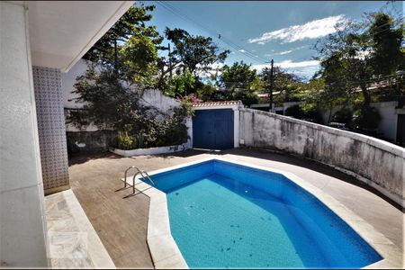 Casa à venda com 276m², 5 quartos e 2 vagasÁrea de Lazer