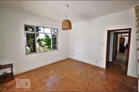 Sala 1 de casa à venda com 5 quartos, 276m² em Laranjeiras, Rio de Janeiro