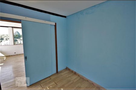 Casa à venda com 276m², 5 quartos e 2 vagasEscritório