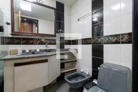Apartamento para alugar com 49m², 1 quarto e 1 vaga Apartamento para alugar com 49m², 1 quarto e 1 vagaBanheiro da suíte