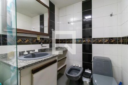 Apartamento para alugar com 49m², 1 quarto e 1 vaga Apartamento para alugar com 49m², 1 quarto e 1 vagaBanheiro da suíte