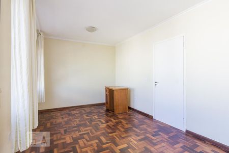 Quarto de apartamento à venda com 2 quartos, 65m² em São Sebastião, Porto Alegre