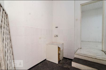 Casa à venda com 115m², 2 quartos e sem vagaÁrea de serviço